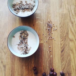Crème glacée banane-noisette