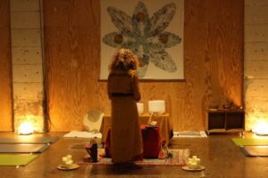 Breathwork & Voyage sonore sous hypnose Breathwork & Voyage sonore sous hypnose